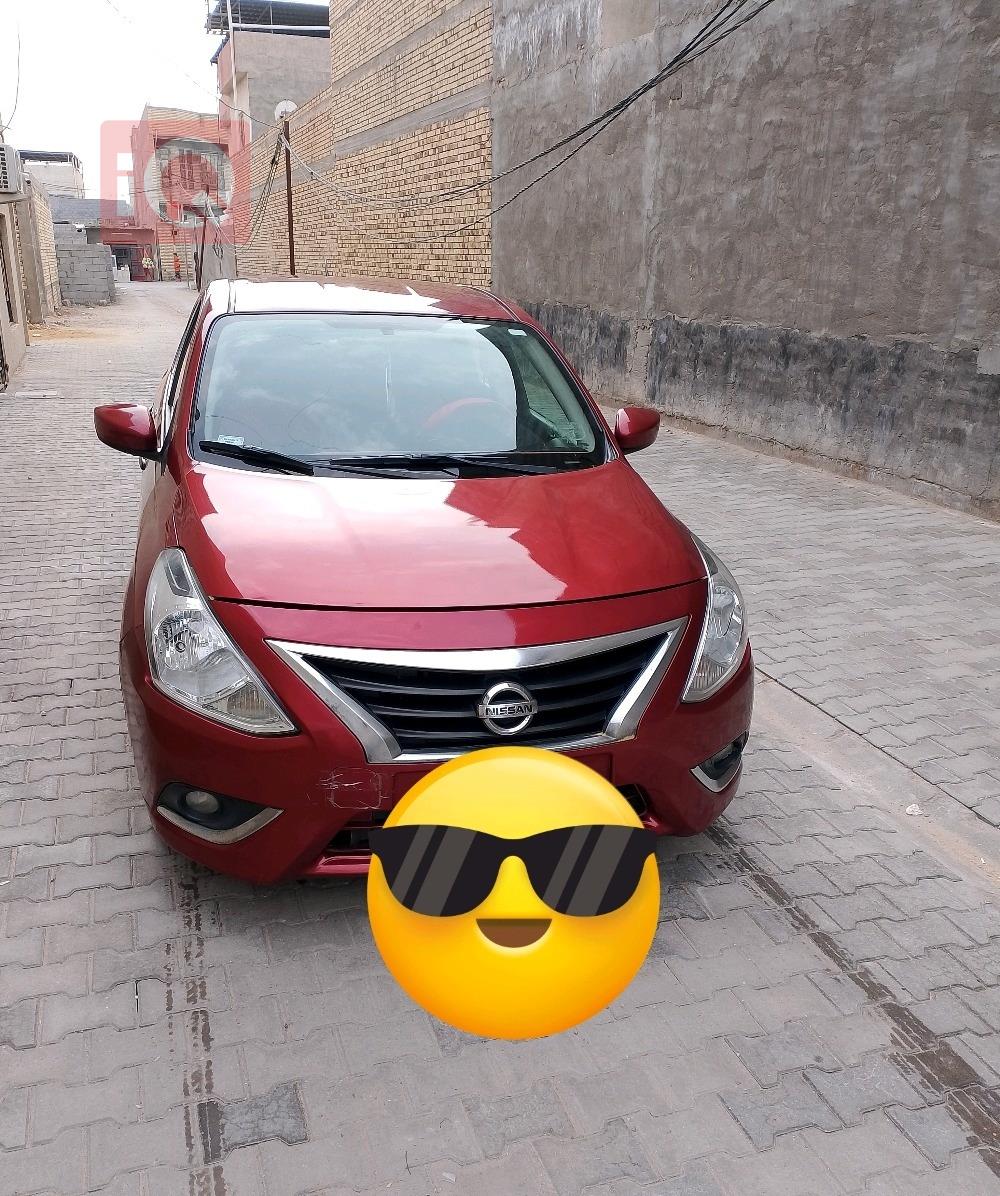 نيسان فيرسا